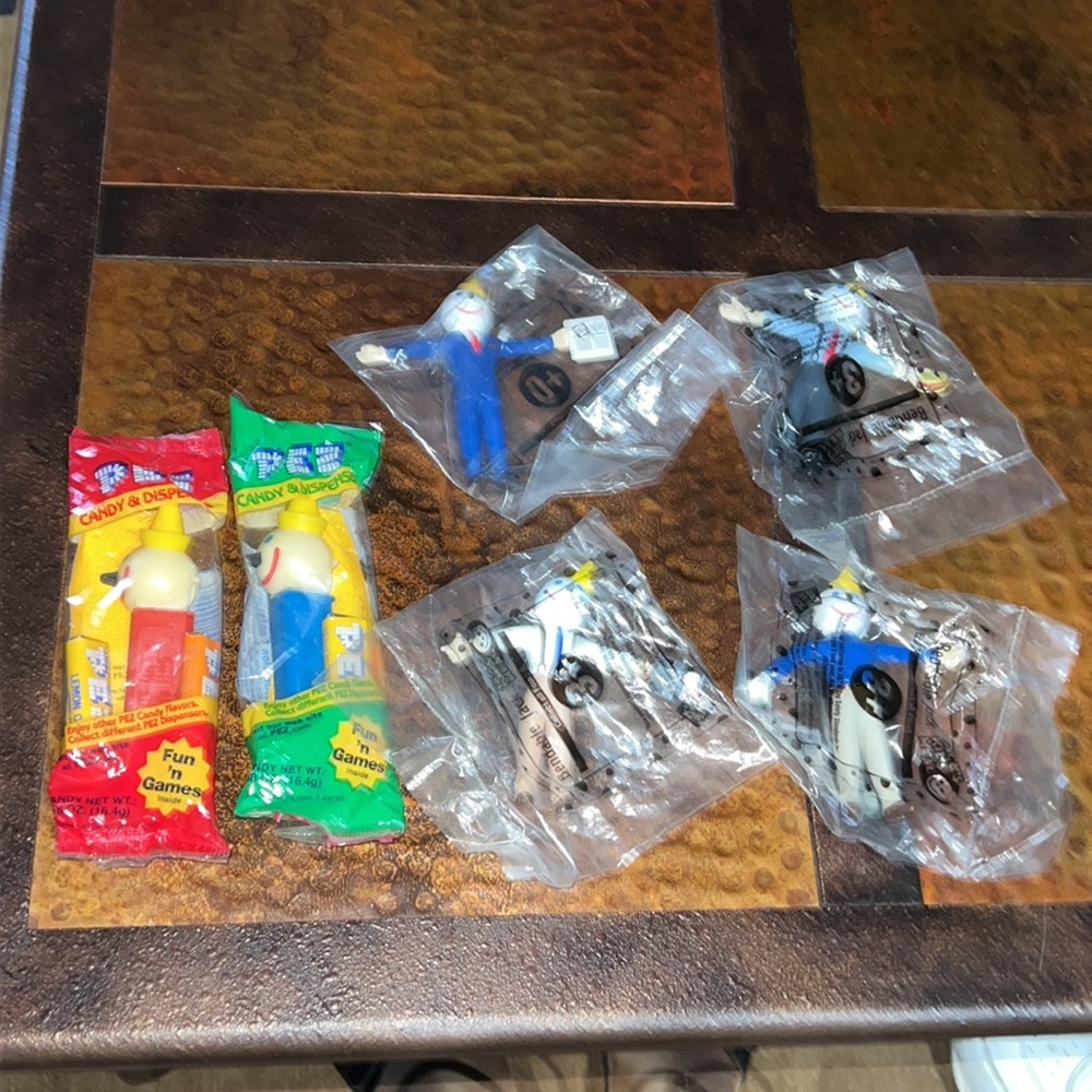 2 Pez (1999) & 4 Bendable (1997) Jack in the Box Collectables IOP Unopened